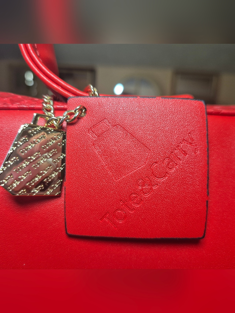 Tote&Carry Signature Weekender Bag - Picture 4 of 7